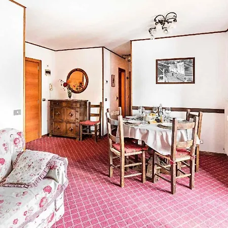 Ragada Apartment *